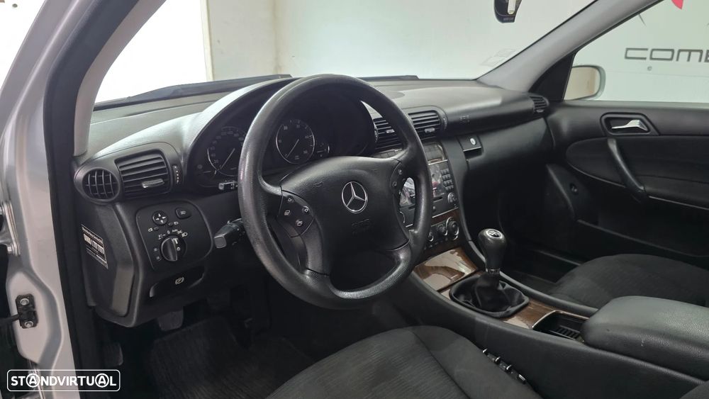 Mercedes-Benz C 220 CDI Classic DPF Sport Edition - 13