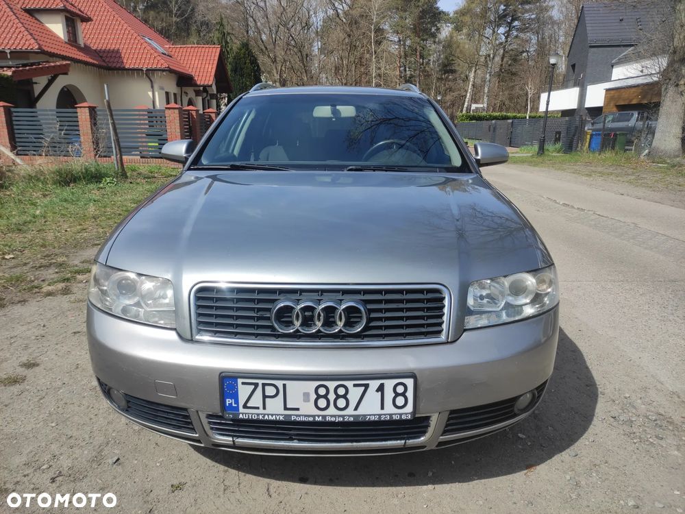 Audi A4 Avant - 8