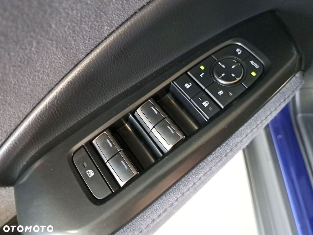 Lexus LBX 1.5 Hybrid Original Edition AWD - 36