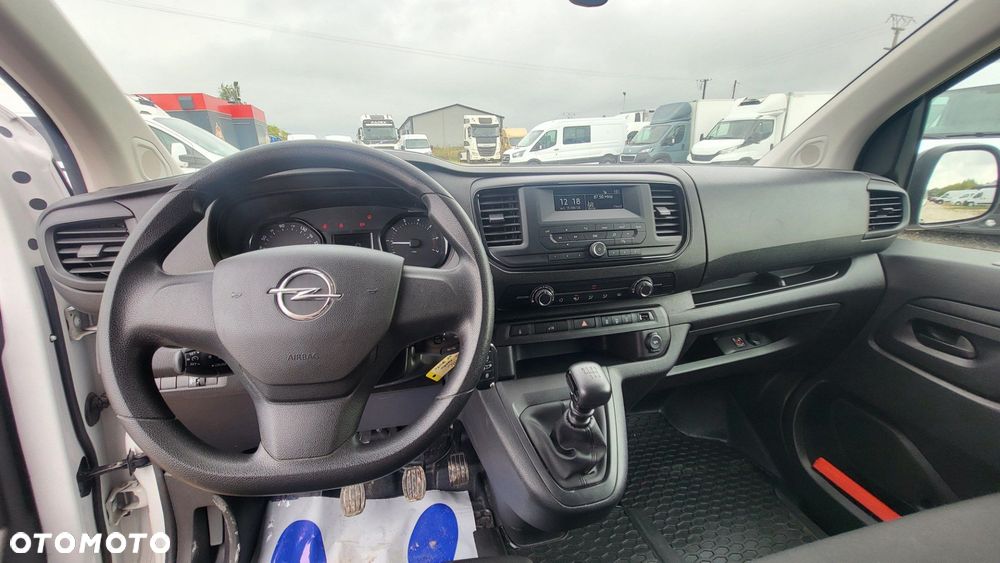 Opel Vivaro (4-d) 1.5 CDTI Long 2.7t (88kW FUR M) 120 KM M6 - 20