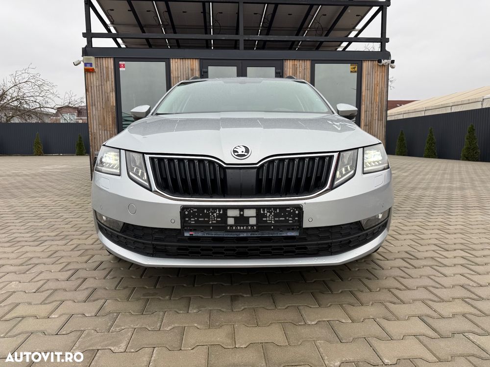 Skoda Octavia Combi Diesel 1.6 TDI Ambition - 5