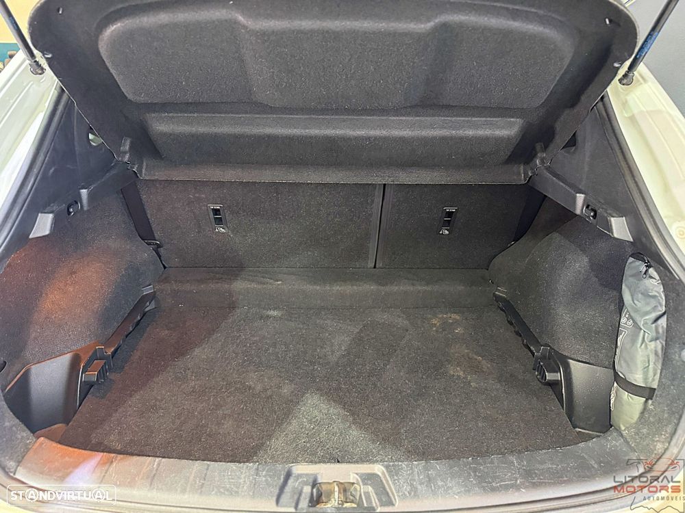 Nissan Qashqai 1.5 dCi N-Connecta - 10