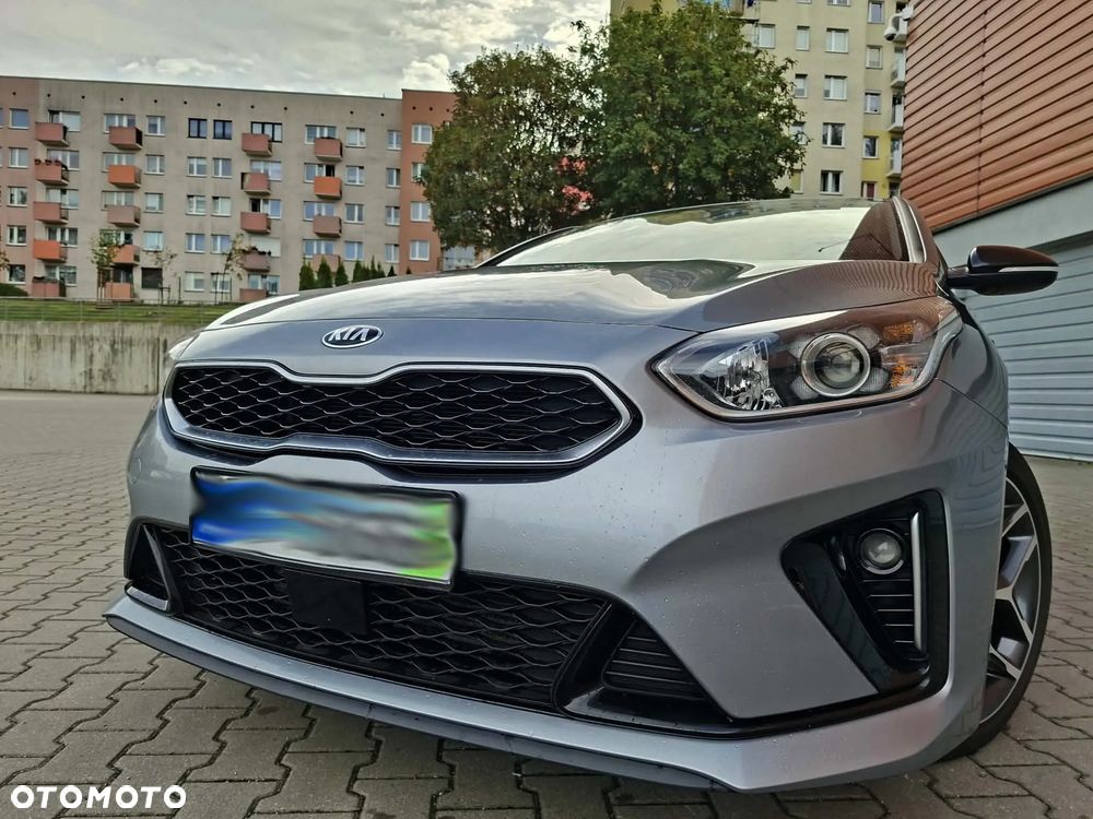 Kia ProCeed 1.4 T-GDI GT Line - 4