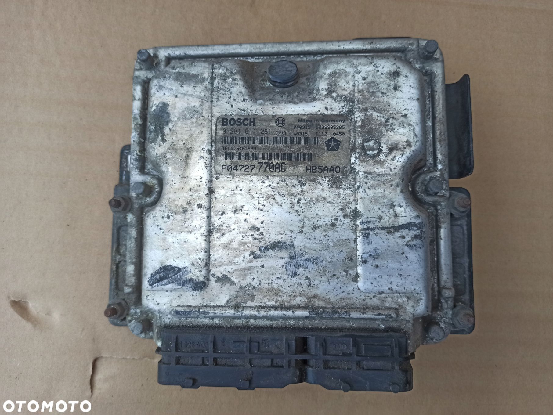Sterownik komputer silnika CHRYSLER VOYAGER 2.8CRD - 1