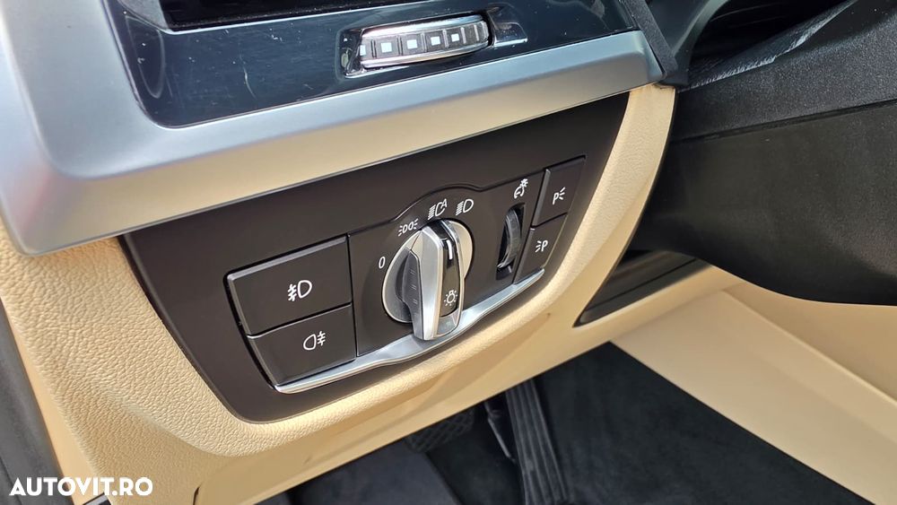 BMW X3 xDrive20d AT xLine - 20