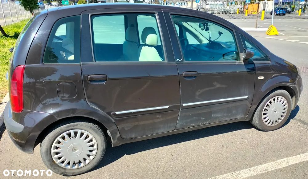 Lancia Musa 1.4 16V Oro - 2