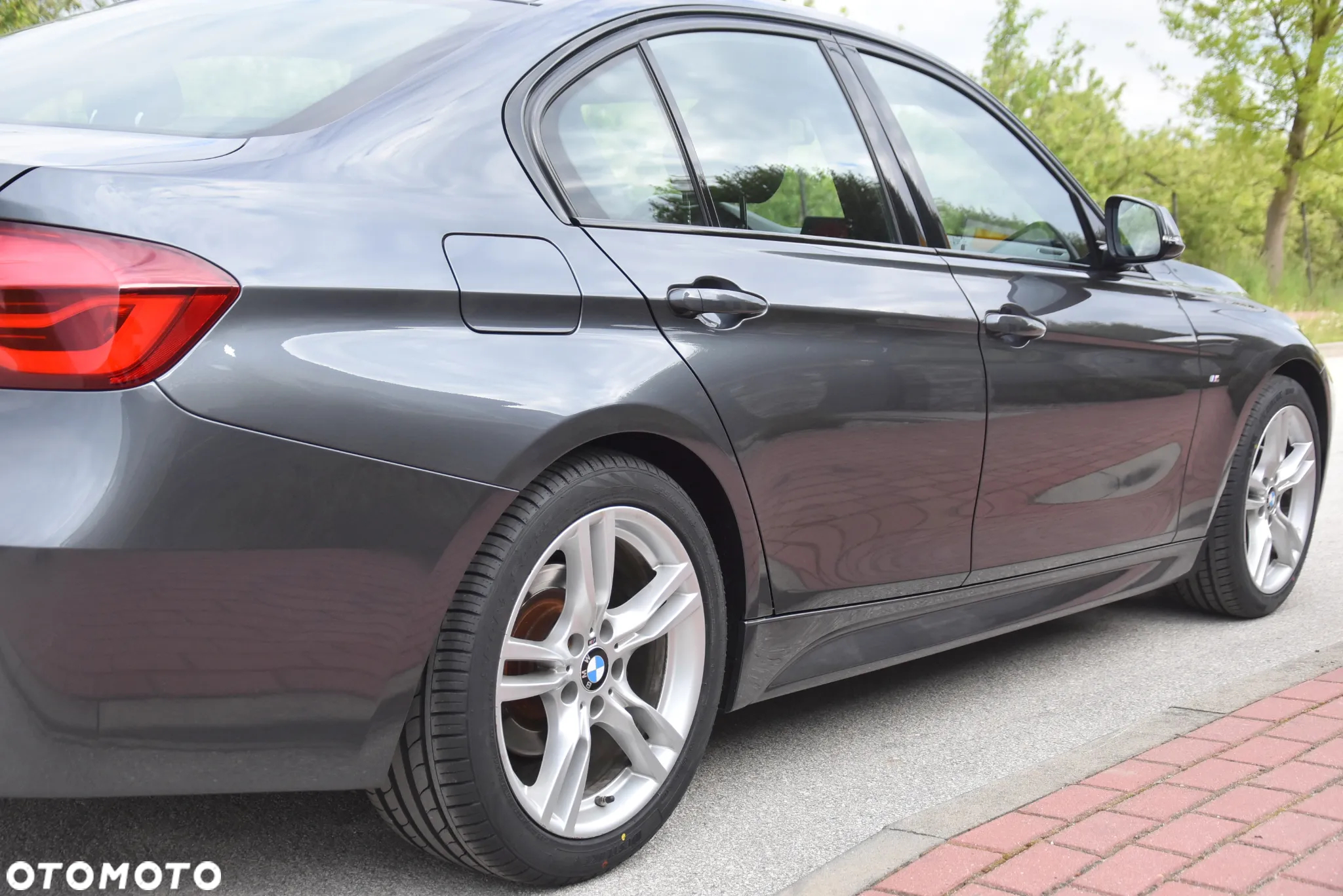 BMW Seria 3 320i Edition M Sport Shadow - 17
