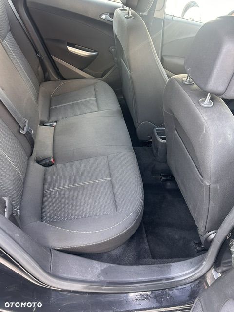 Opel Astra - 12