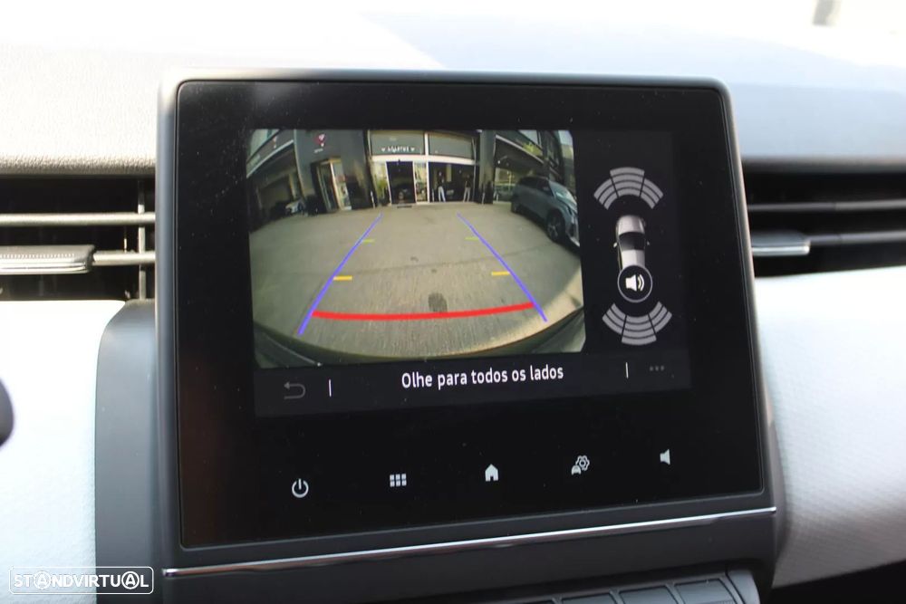 Renault Clio 1.0 TCe Evolution Bi-Fuel - 13