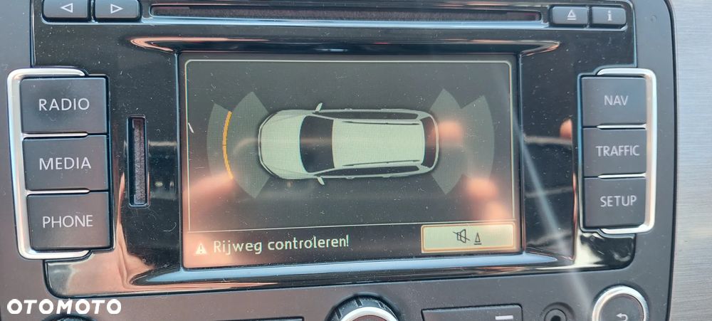 Volkswagen Passat 1.6 TDI BlueMotion - 10