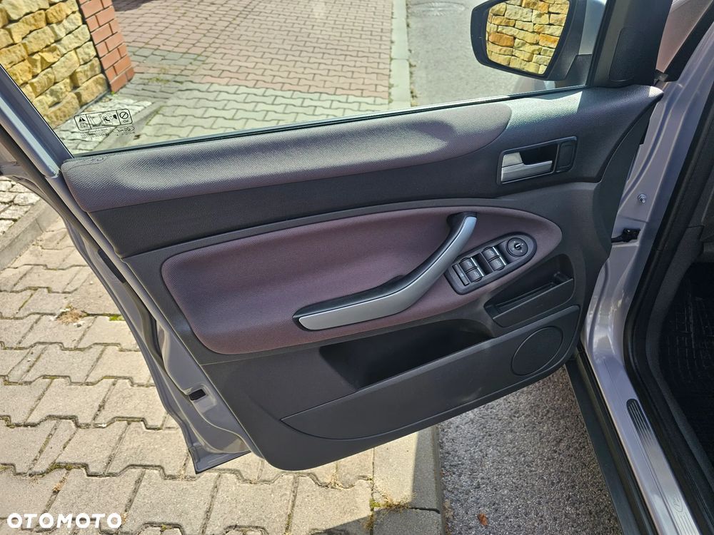 Ford Kuga 2.0 TDCi Trend - 27