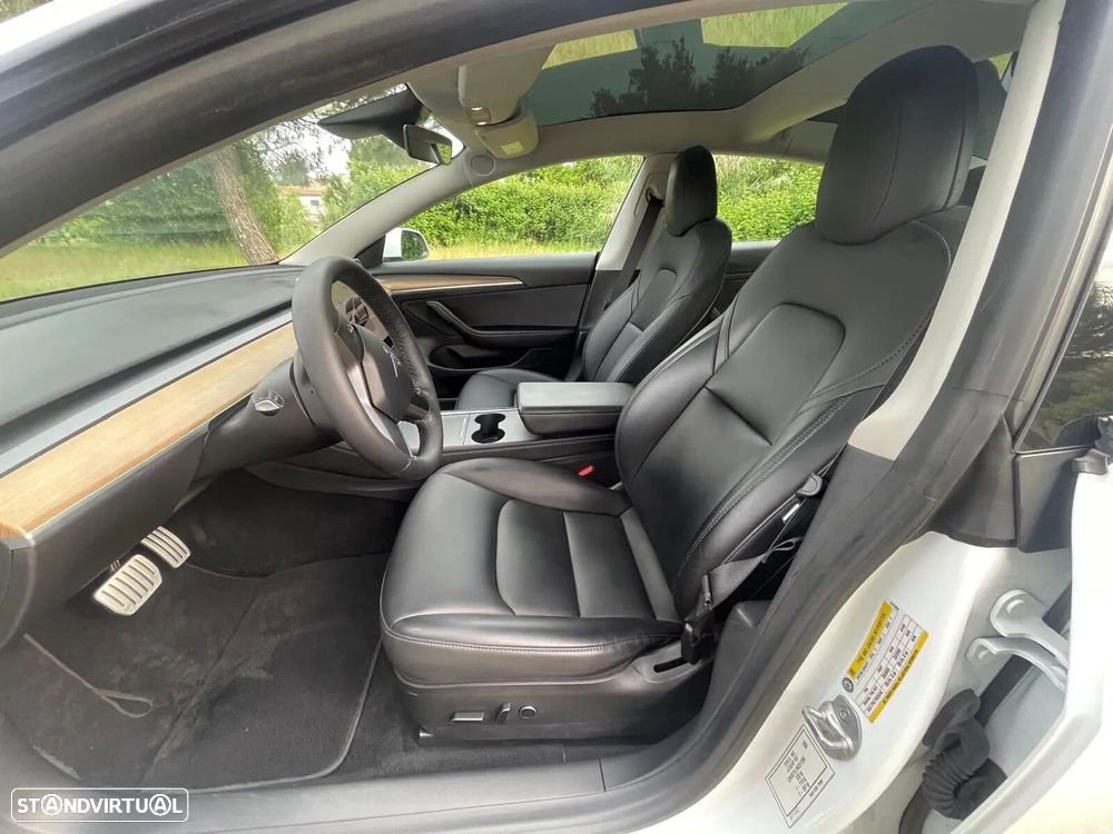 Tesla Model 3 - 39