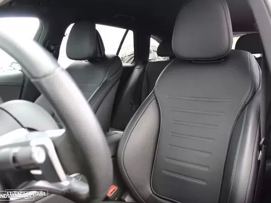 Mercedes-Benz C 220 d AMG Line - 24