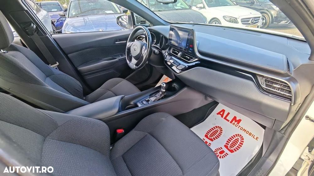 Toyota C-HR - 6