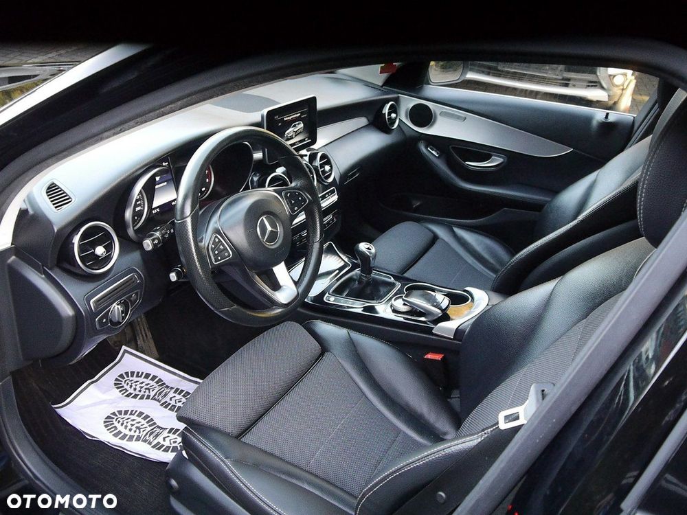 Mercedes-Benz Klasa C - 23