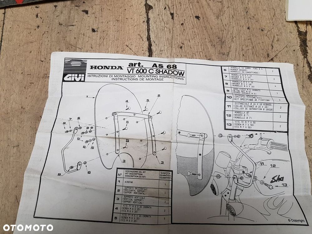 Uchwyt mocowanie szyby Givi AS68 Honda VT600 Shadow - 9