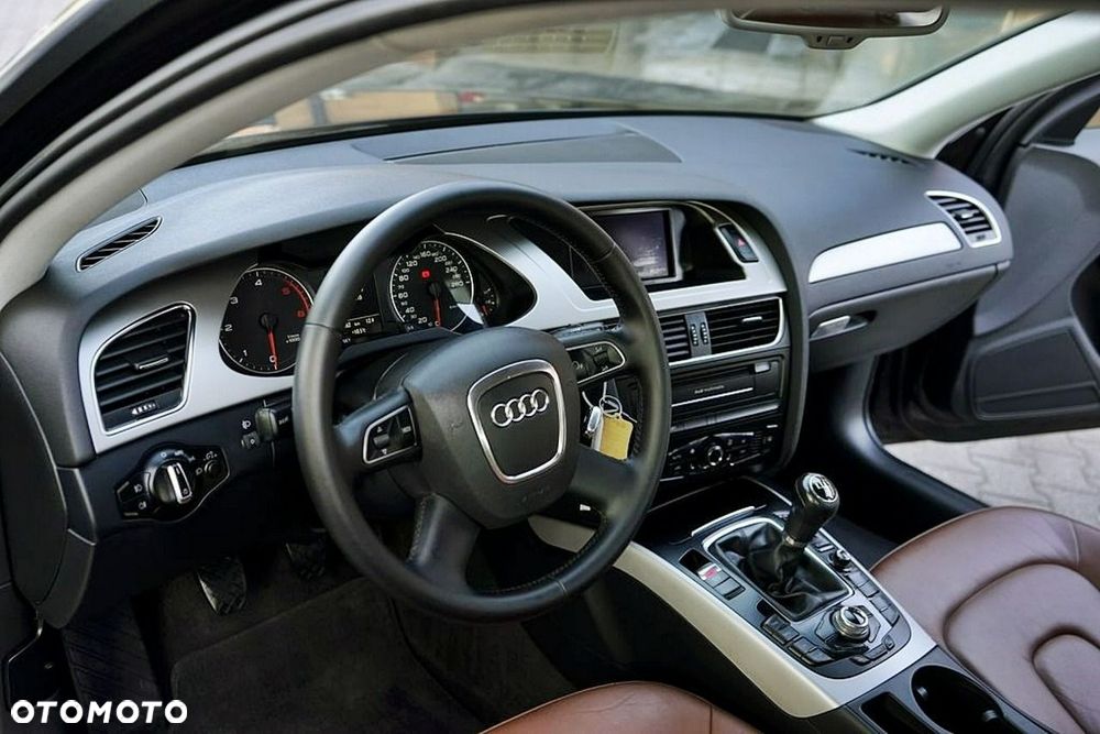 Audi A4 Avant - 17