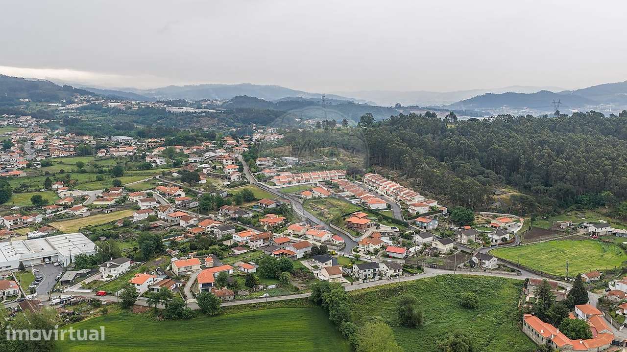 Moradia T3 para venda - Grande imagem: 2/36