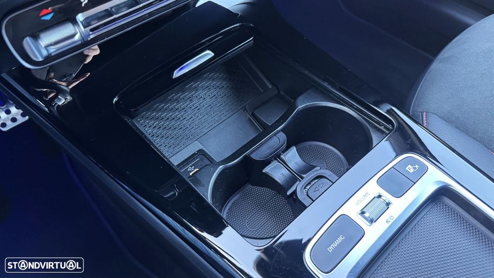 Mercedes-Benz A 250 Limousine e 8G-DCT AMG Line Advanced Plus - 29