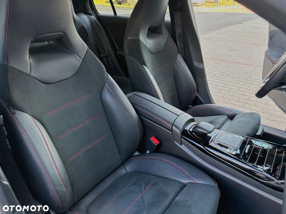 Mercedes-Benz Klasa A AMG 35 4Matic AMG Speedshift DCT 7G - 7