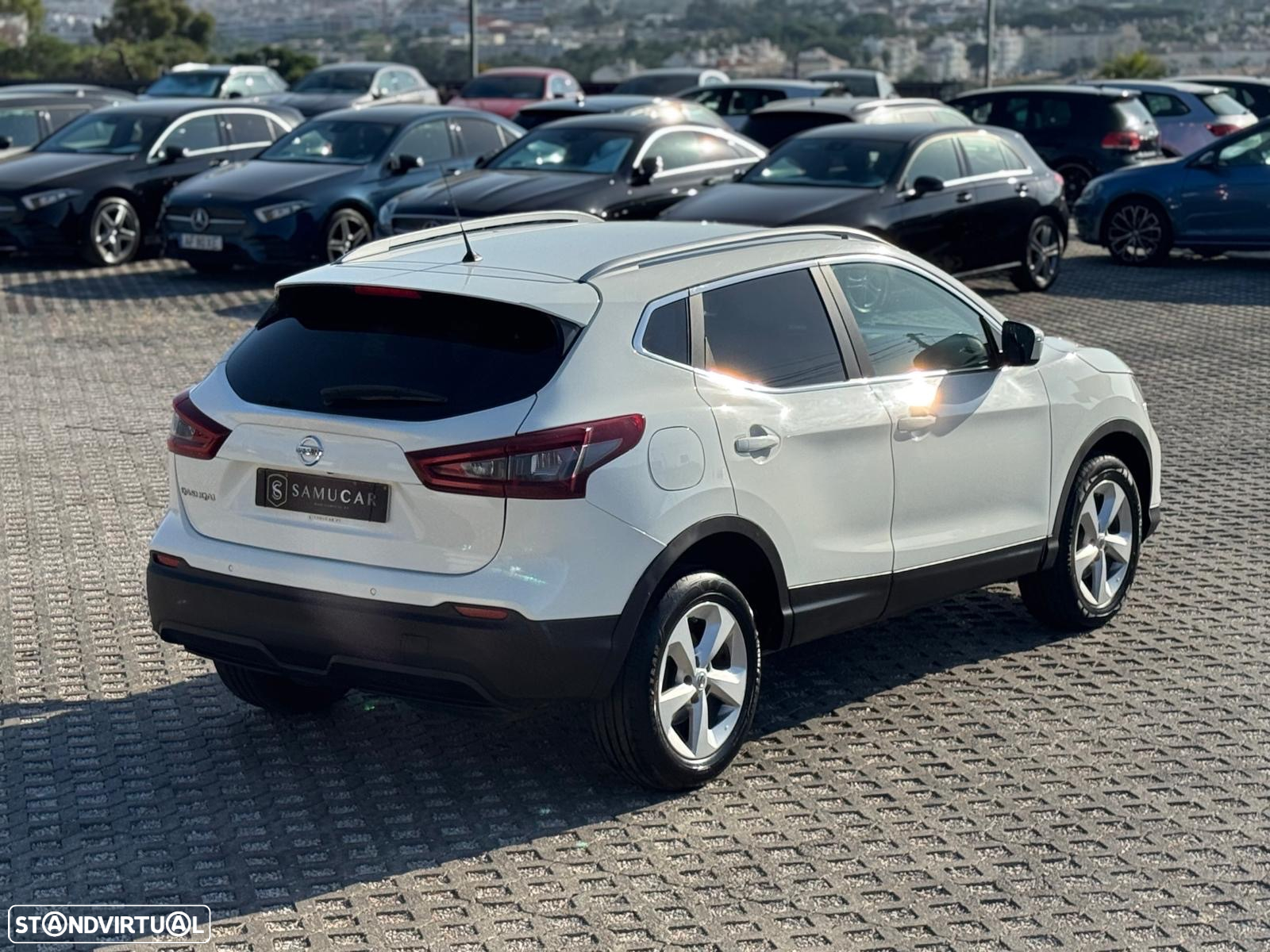 Nissan Qashqai 1.5 dCi N-Connecta - 5