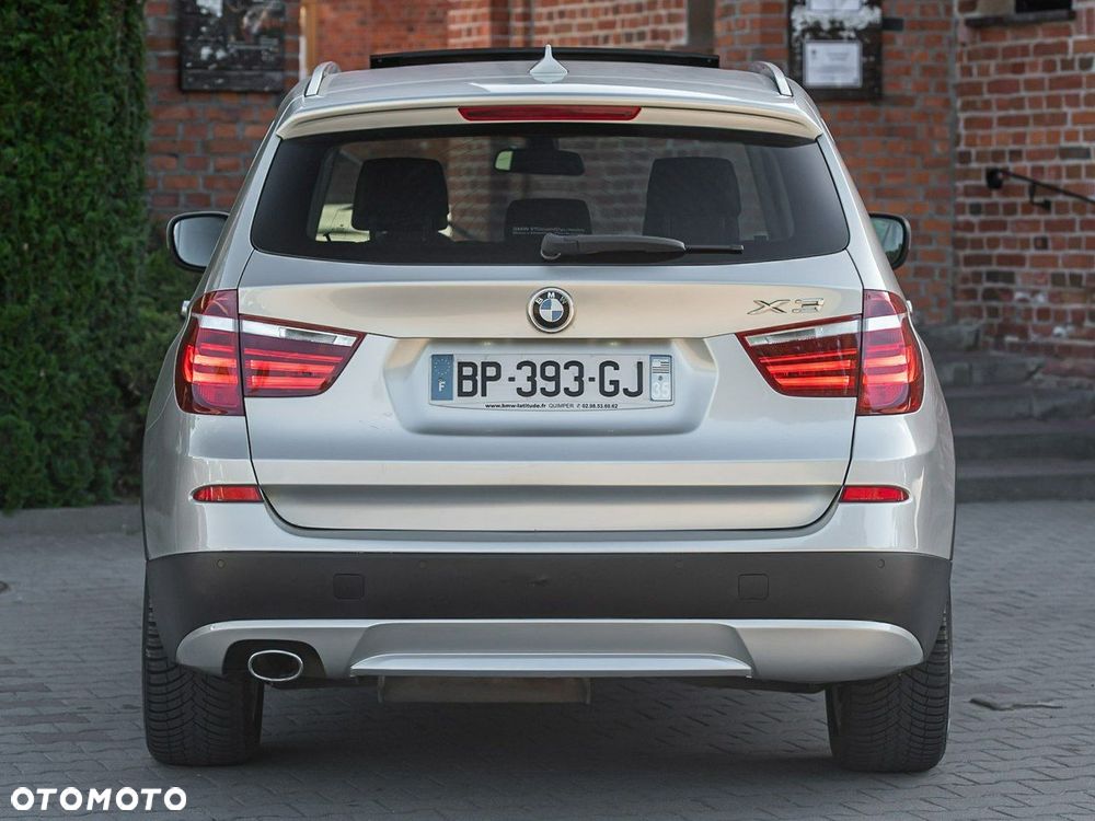 BMW X3 xDrive20d - 16