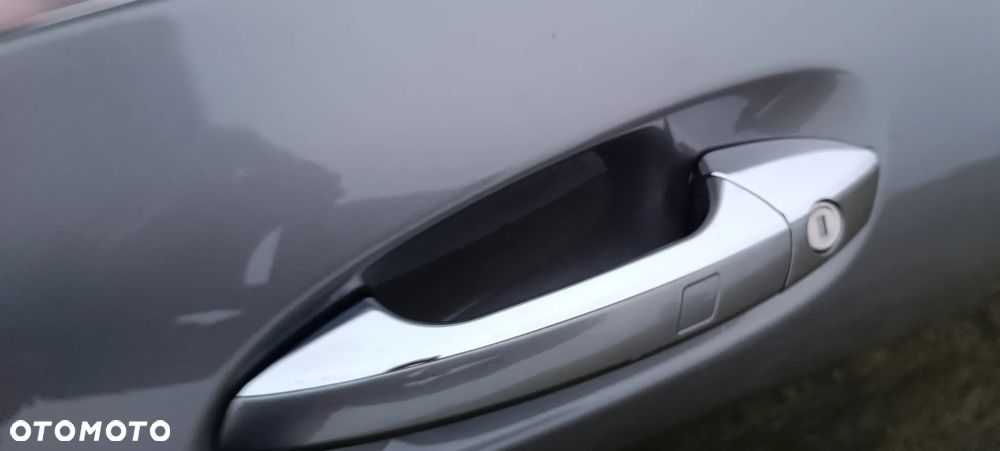 Mercedes-Benz CLA 250 4Matic 7G-DCT - 16
