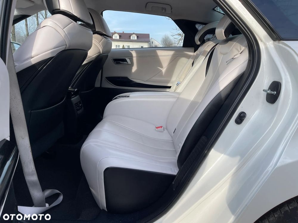 Toyota Mirai - 17