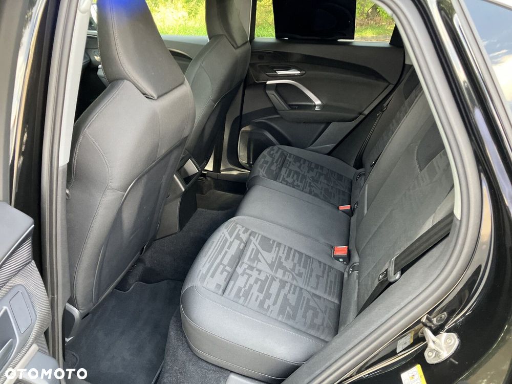 Audi Q5 Sportback - 15