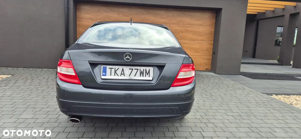 Mercedes-Benz Klasa C 220 CDI DPF BlueEFFICIENCY - 21