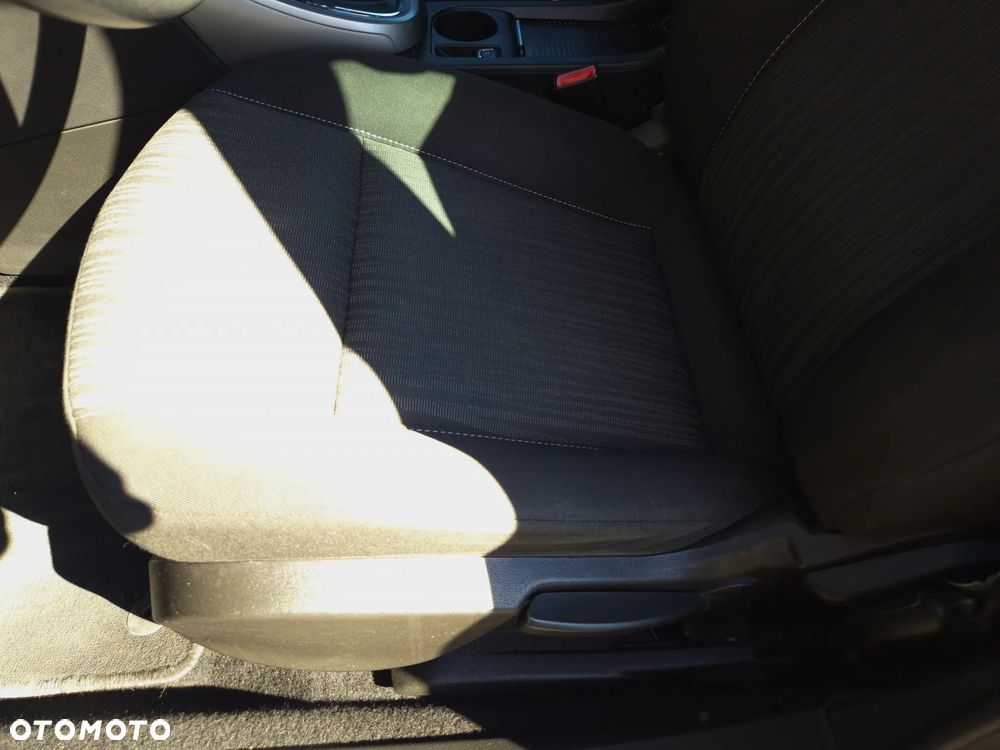 Opel Astra 1.4 Turbo Design Edition - 18