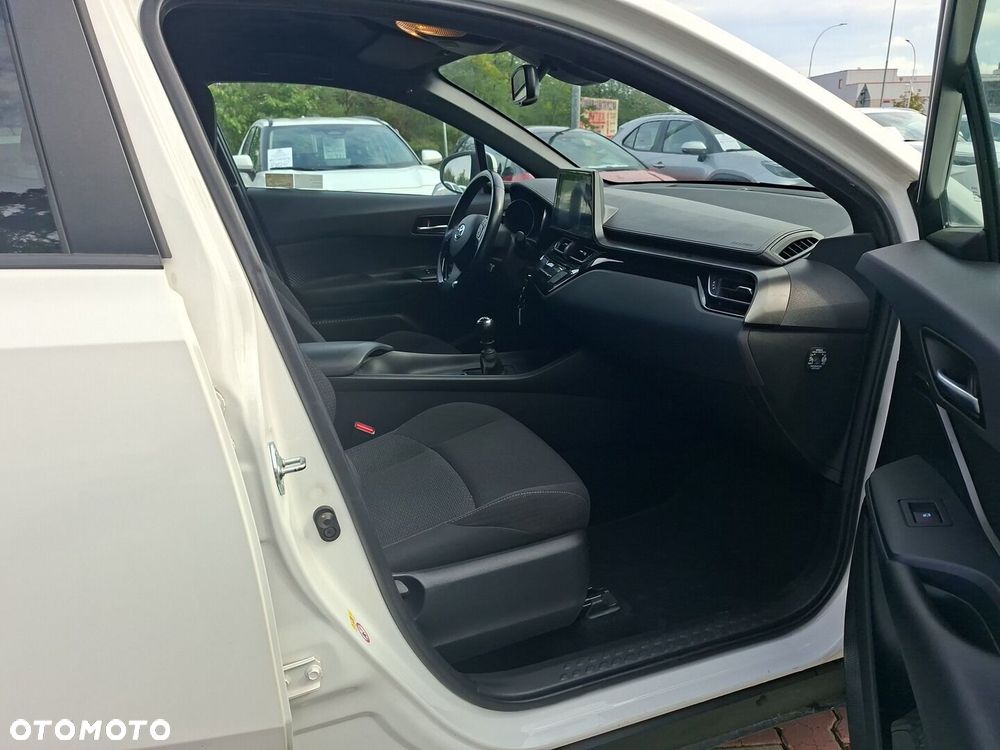Toyota C-HR 1.2 T GPF Premium - 9