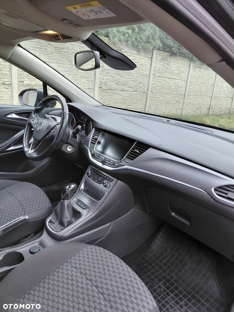 Opel Astra - 10
