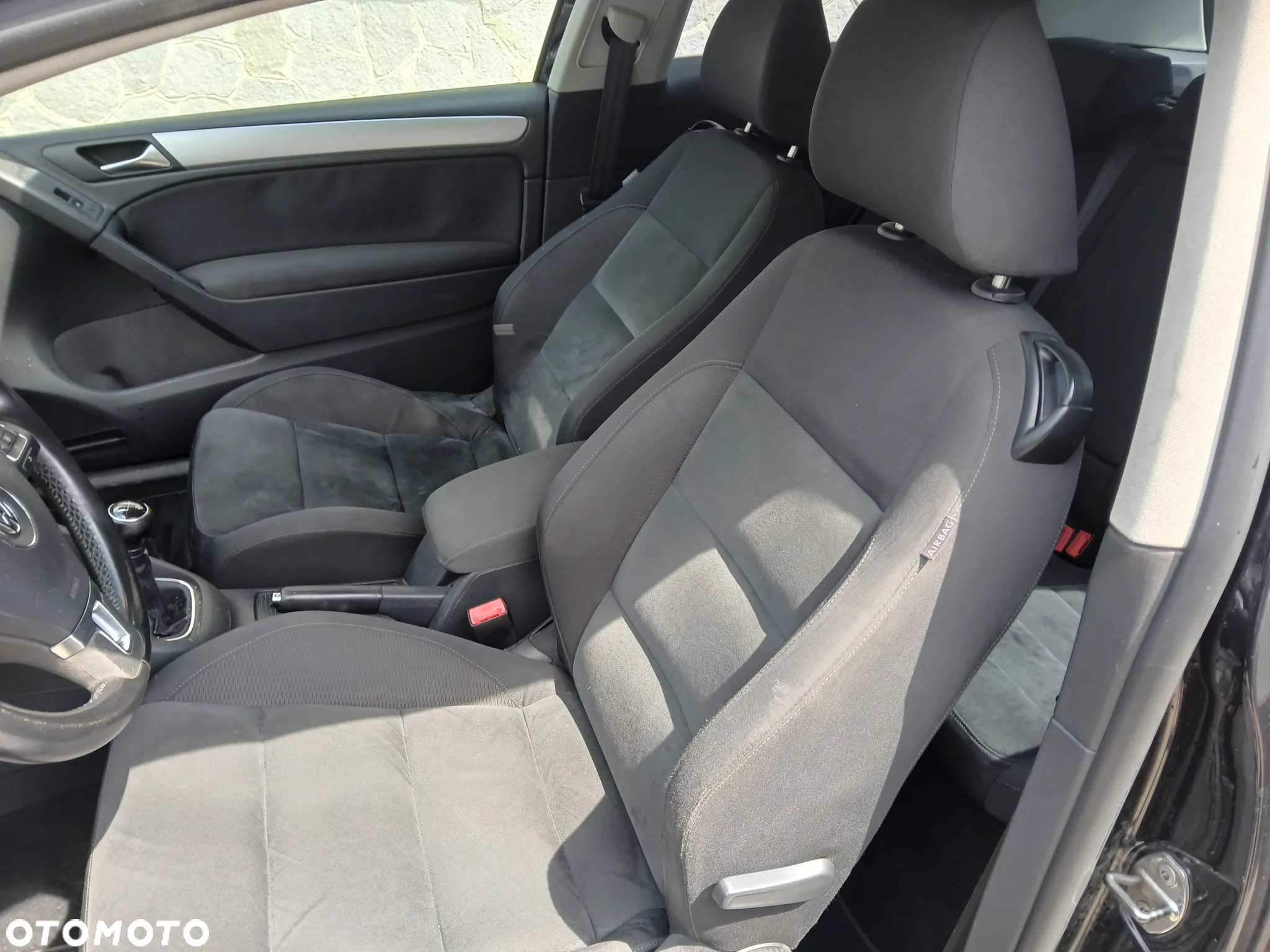Volkswagen Golf 2.0 TDI DPF Trendline - 11