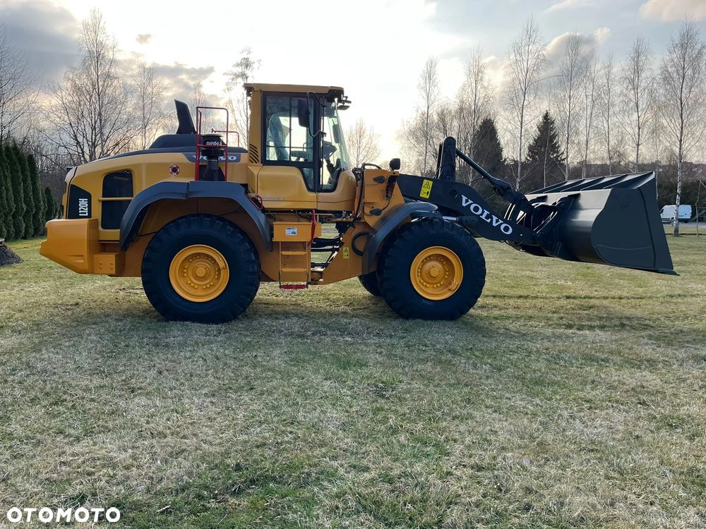 Volvo L120H - 10