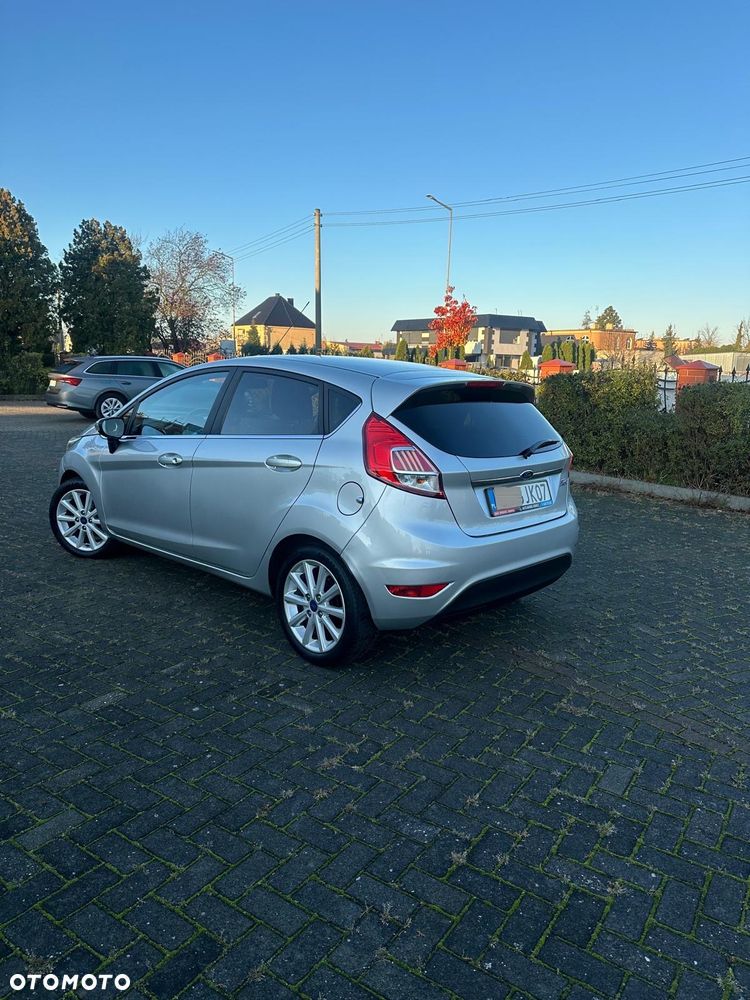 Ford Fiesta 1.5 TDCi Titanium - 8