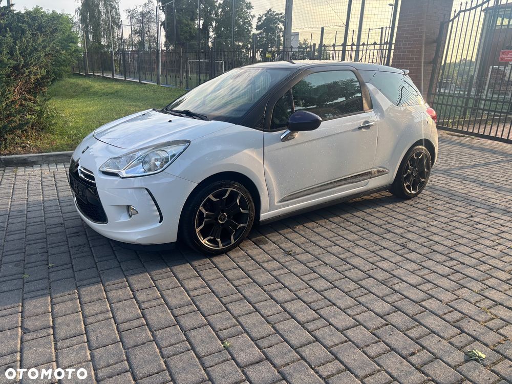 Citroën DS3 THP 155 SportChic - 12