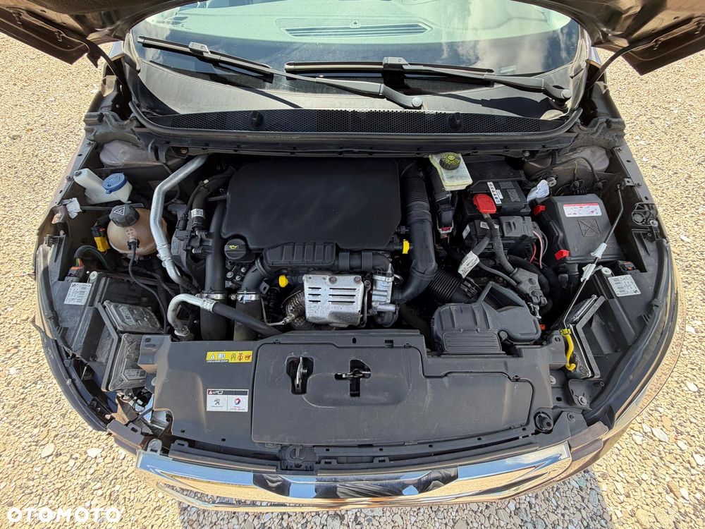 Peugeot 308 - 23
