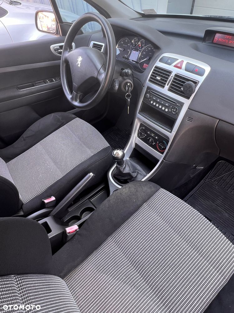 Peugeot 307 - 9