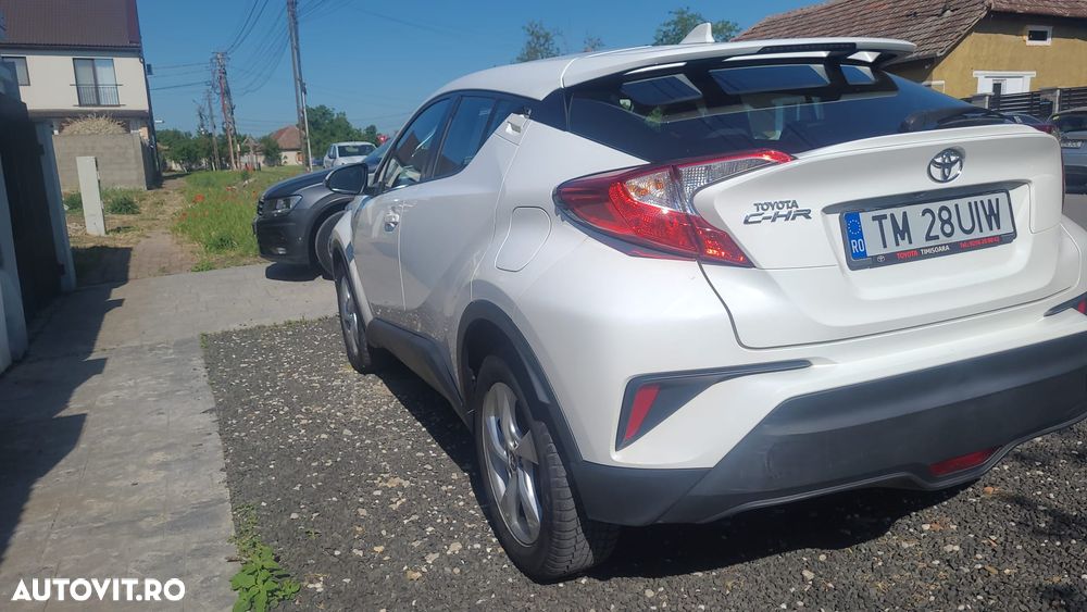 Toyota C-HR - 9