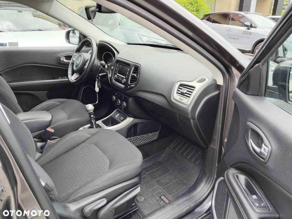 Jeep Compass 1.4 TMair Sport FWD S&S - 23