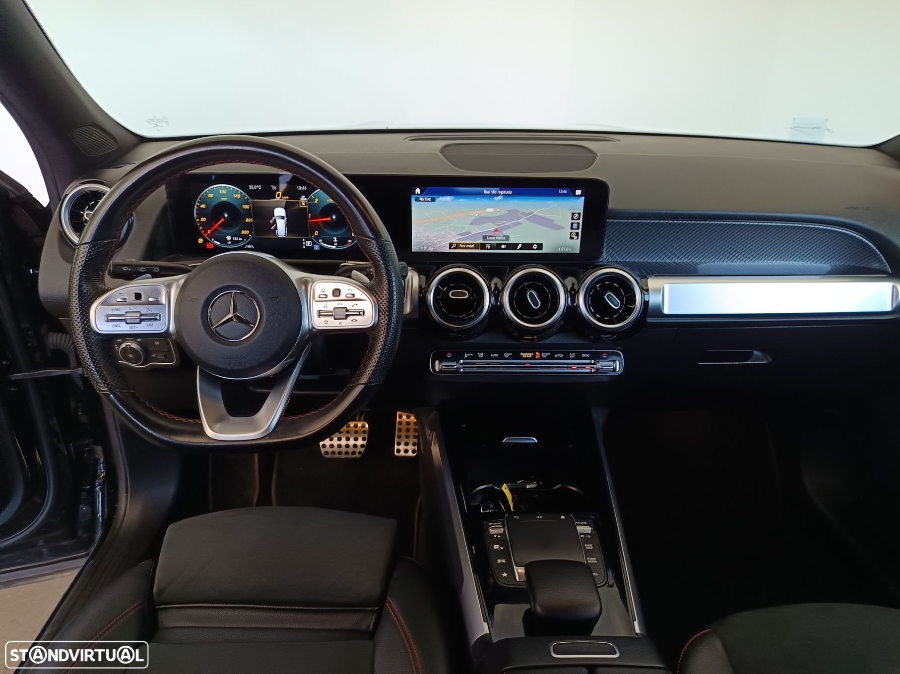 Mercedes-Benz GLB 200 d AMG Line - 13