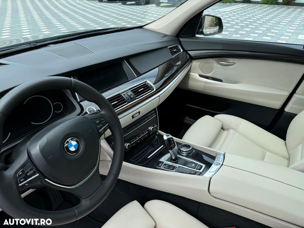 BMW Seria 5 520d Gran Turismo Aut. Luxury Line - 4