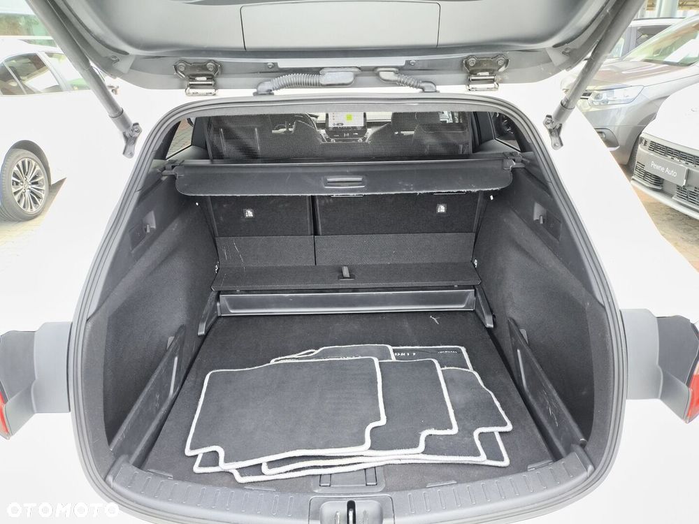 Toyota Corolla 1.8 Hybrid Style - 13