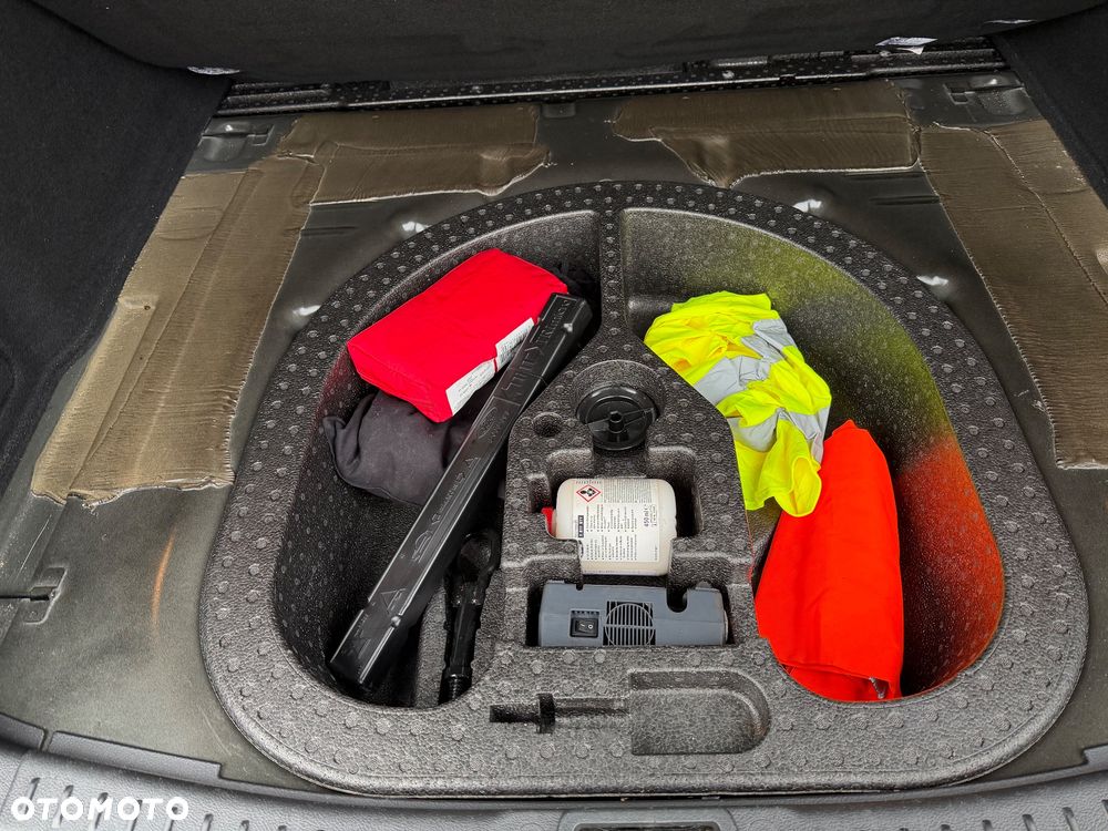 Ford Focus 1.0 EcoBoost Gold X (Edition) - 17