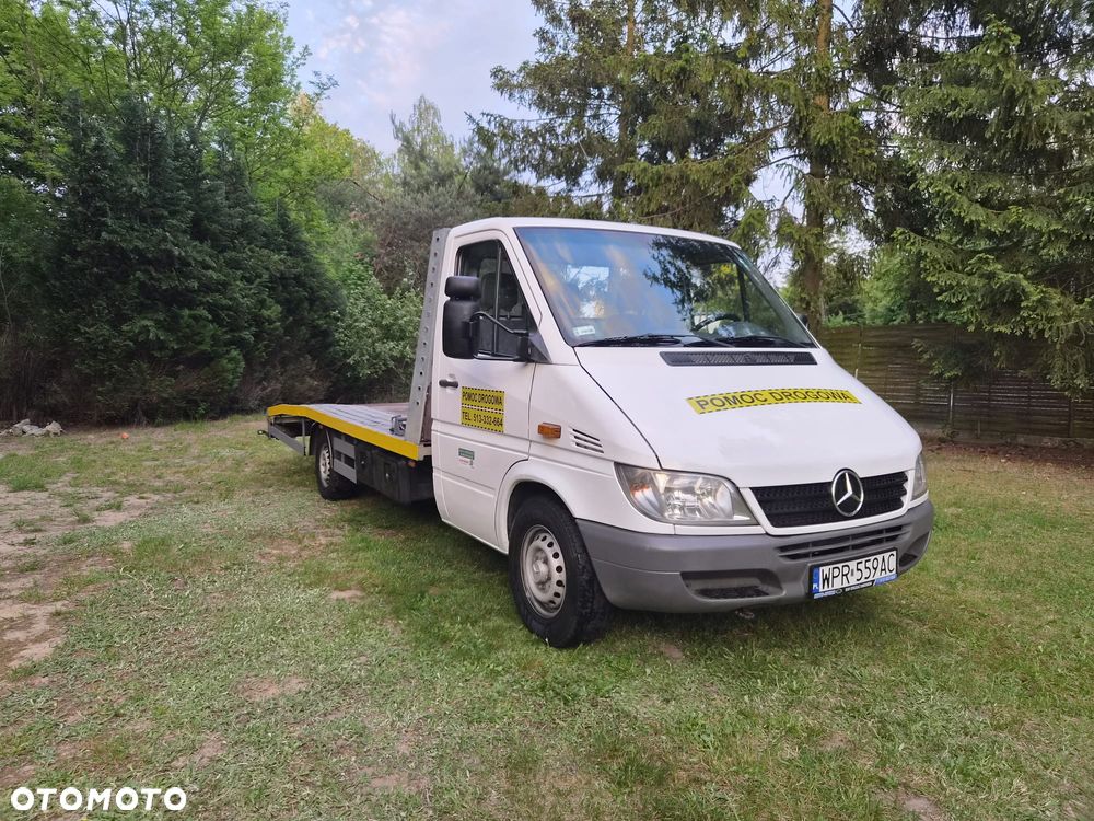 Mercedes-Benz Sprinter - 3