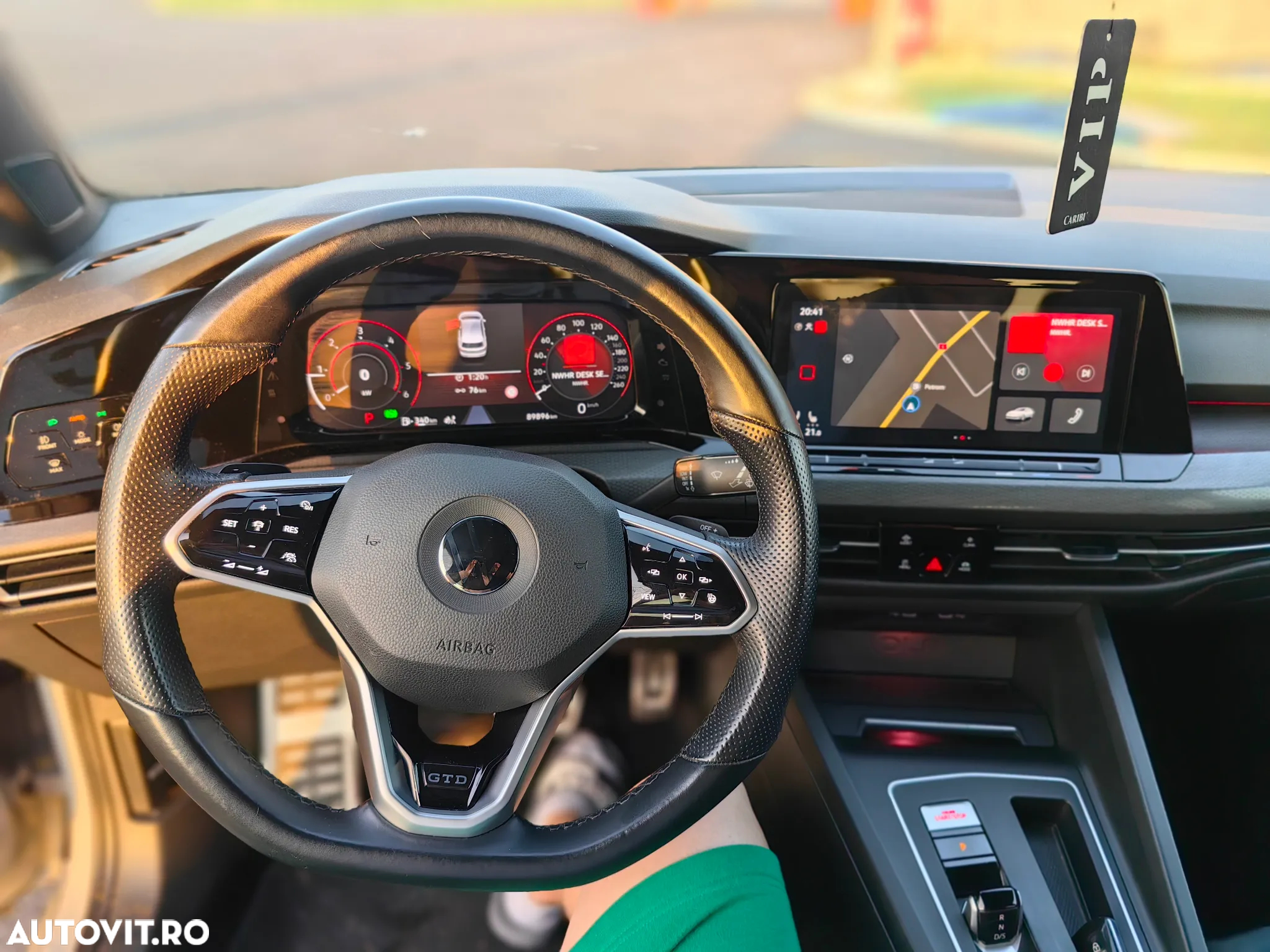 Volkswagen Golf 2.0 TDI DSG GTD - 10