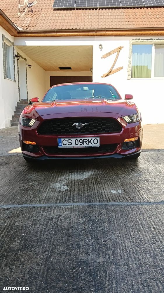 Ford Mustang 2.3 EcoBoost Aut. - 4