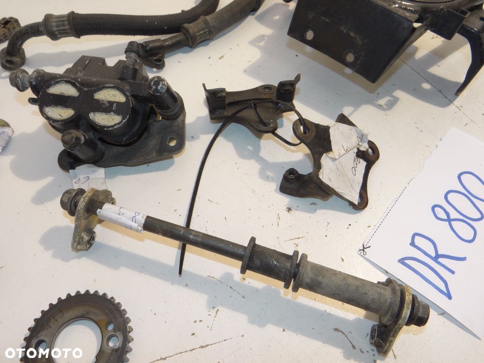 DR 800 BIG mocowanie reling blacha błotnika czachy czujnik luzu wybierak zmiany biegów pokrywa - 8