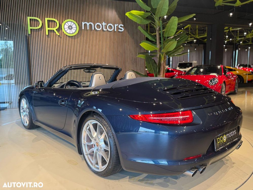 Porsche 911 - 9